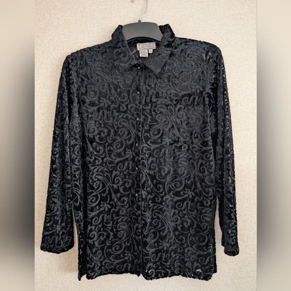 Jennifer Moore Vintage Black Velvet Paisley Top